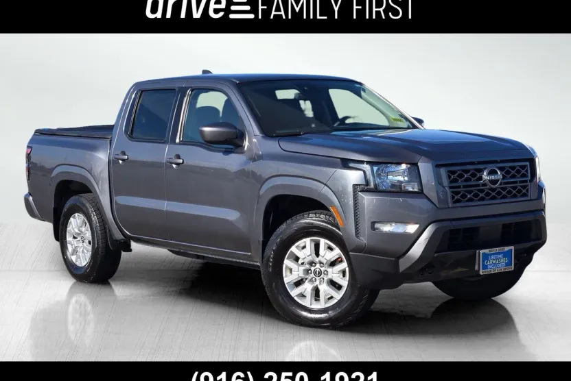 2023 Nissan Frontier Crew Cab SV photo 1