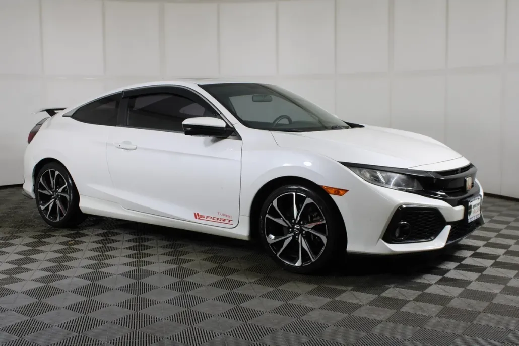 2017 Honda Civic Si photo 1