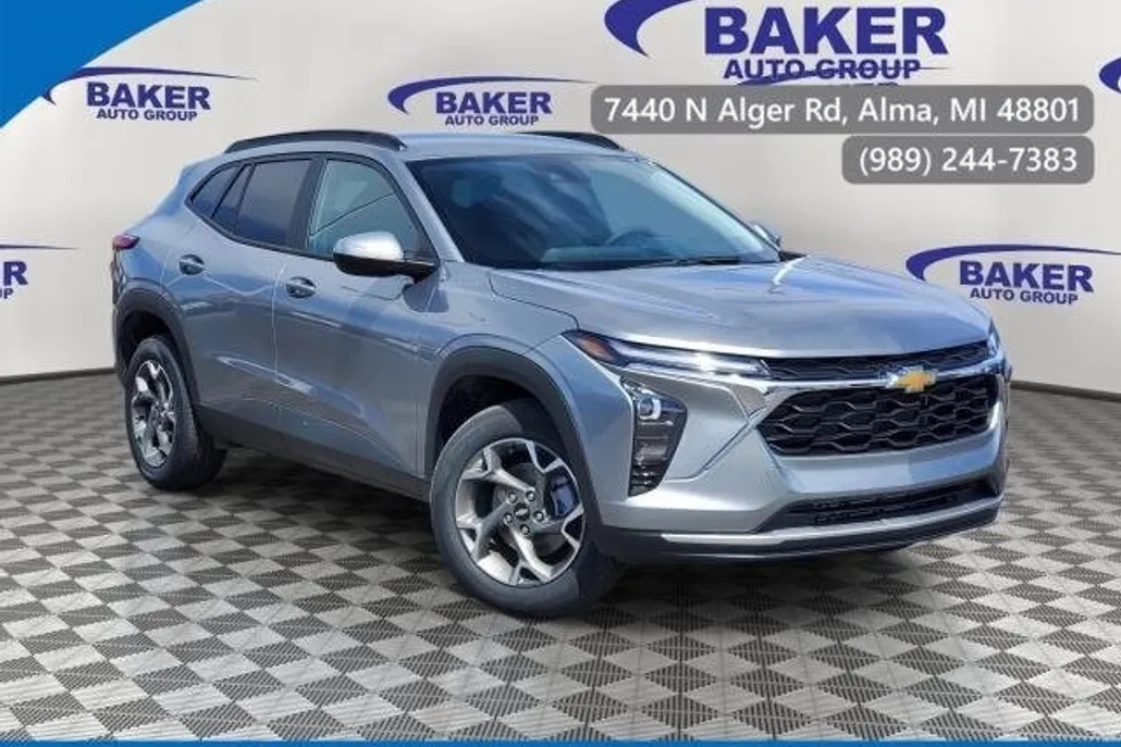2025 Chevrolet Trax LT photo 1
