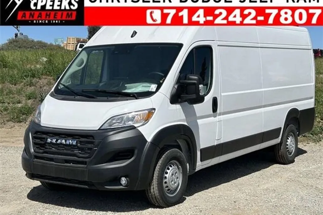2024 Ram ProMaster 3500 Cargo Van photo 1