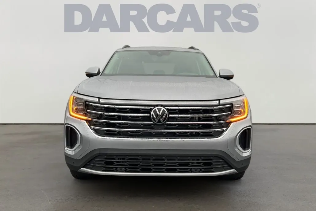 2026 Volkswagen Atlas SE Technology photo 1