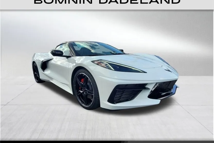 2025 Chevrolet Corvette Stingray 2LT Convertible photo 1