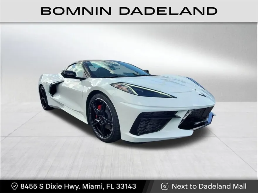 2025 Chevrolet Corvette Stingray 2LT Convertible photo 1