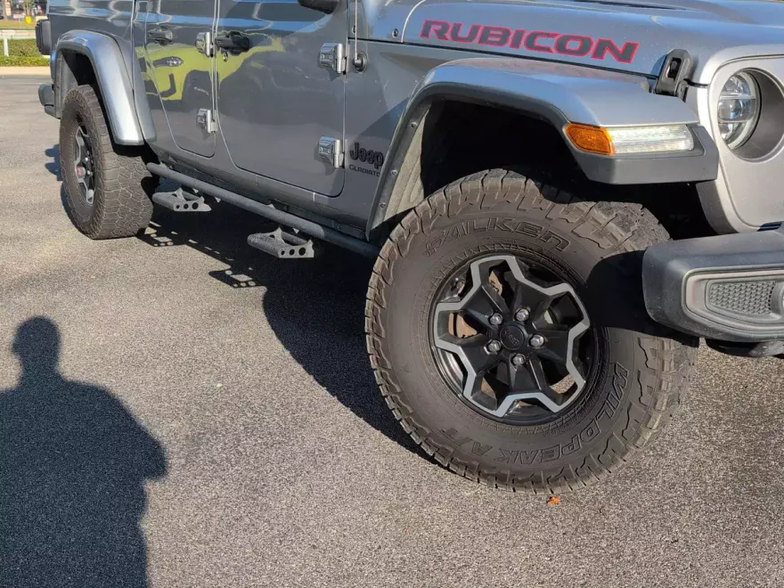 2020 Jeep Gladiator Rubicon photo 1