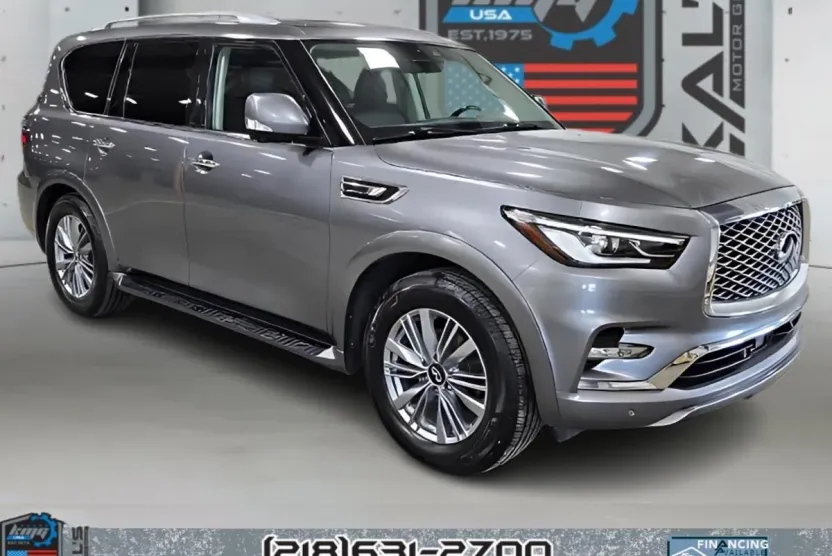 2021 Infiniti QX80 Luxe photo 1