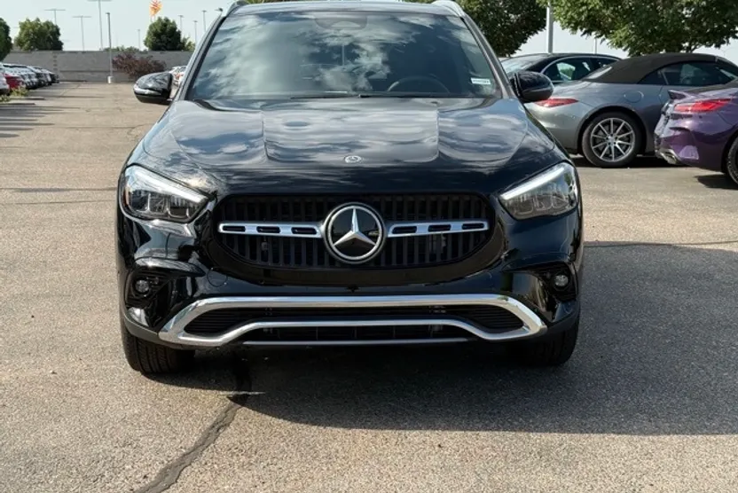 2025 Mercedes Benz GLA 250 4MATIC photo 1