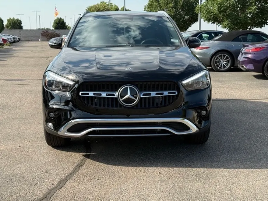 2025 Mercedes Benz GLA 250 4MATIC photo 1