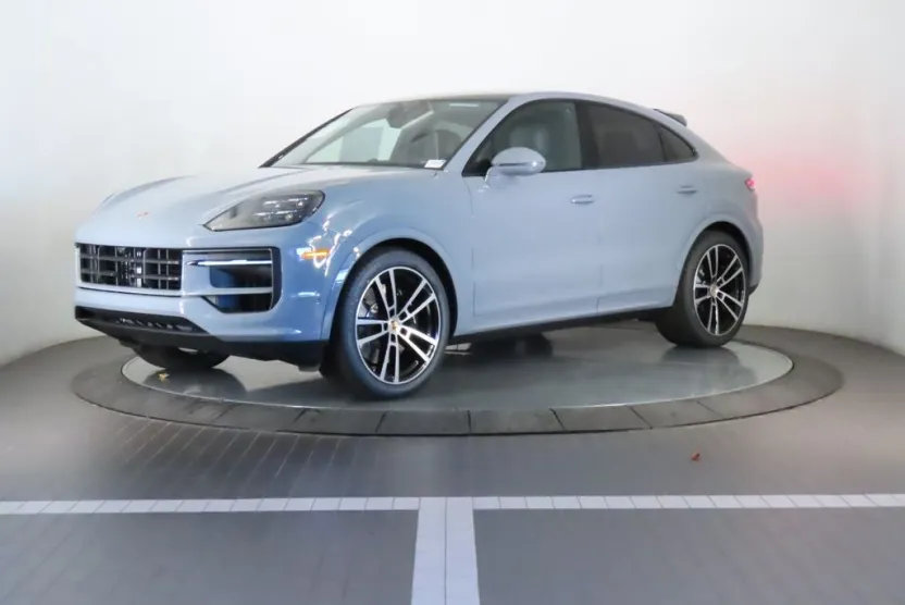 2025 Porsche Cayenne S Coupe photo 1