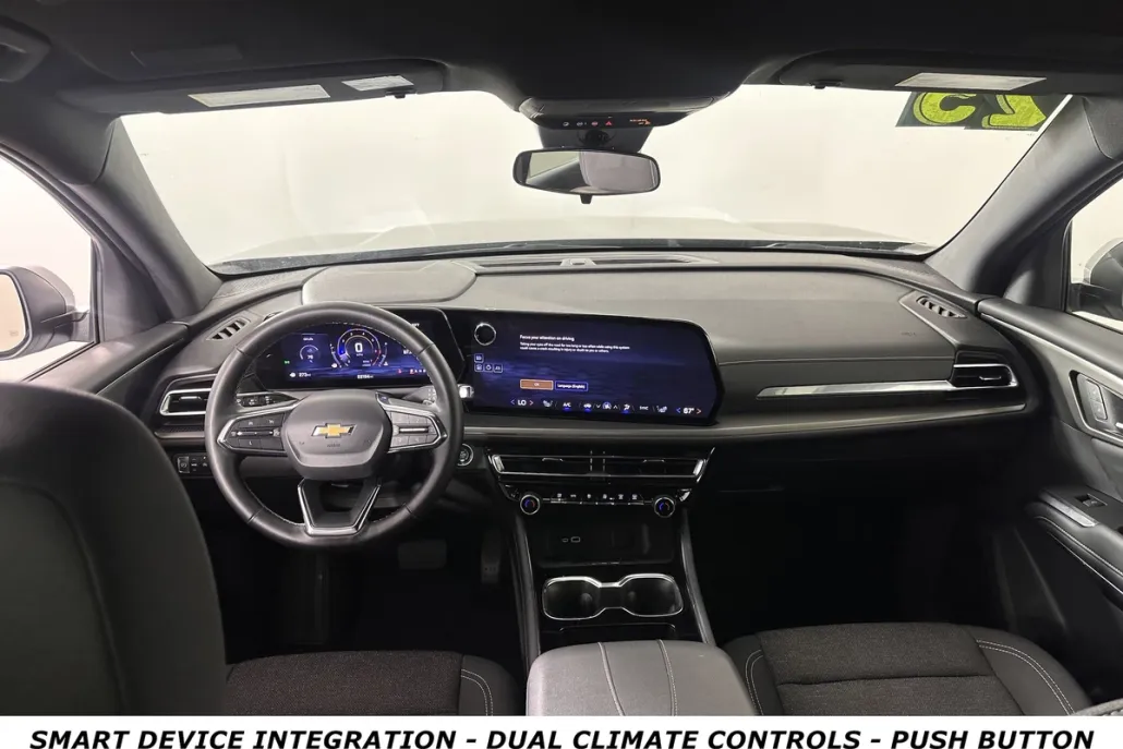 2025 Chevrolet Traverse 1LT photo 1
