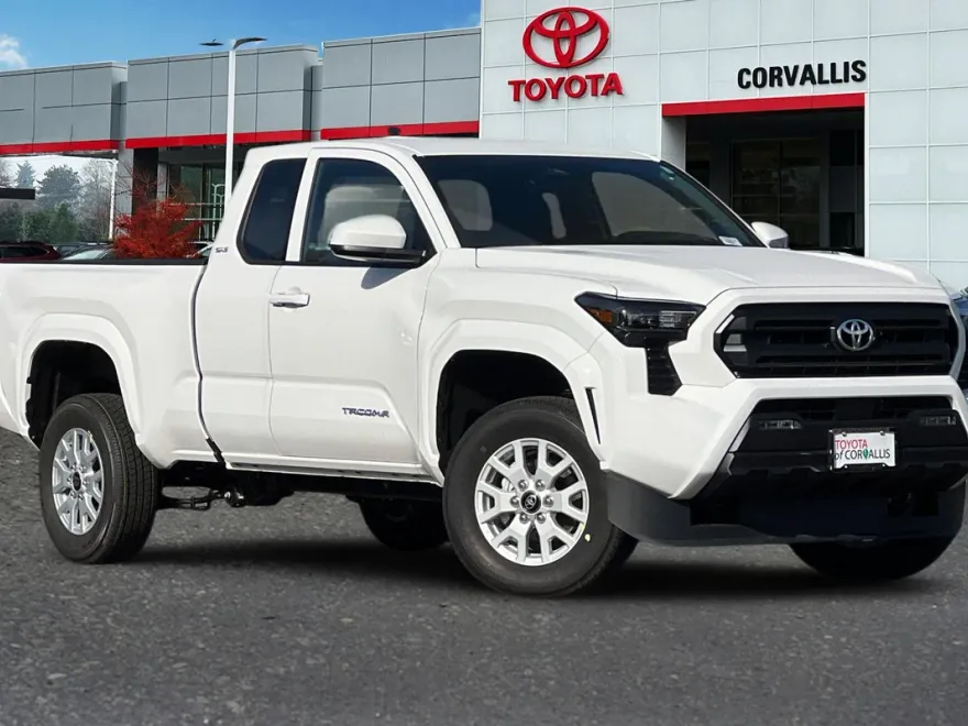 2025 Toyota Tacoma SR5 XtraCab photo 1