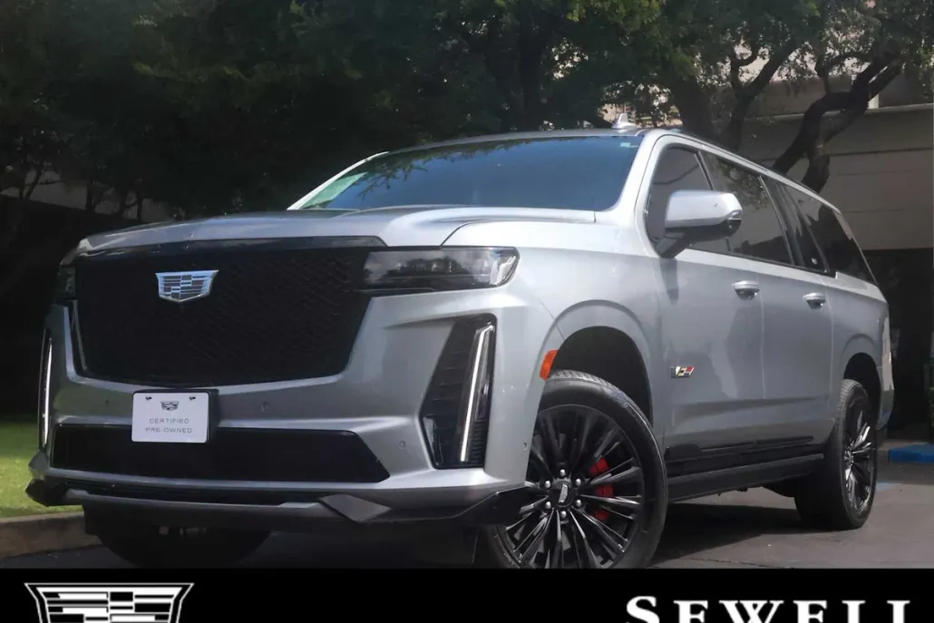 2024 Cadillac Escalade ESV V-Series photo 1