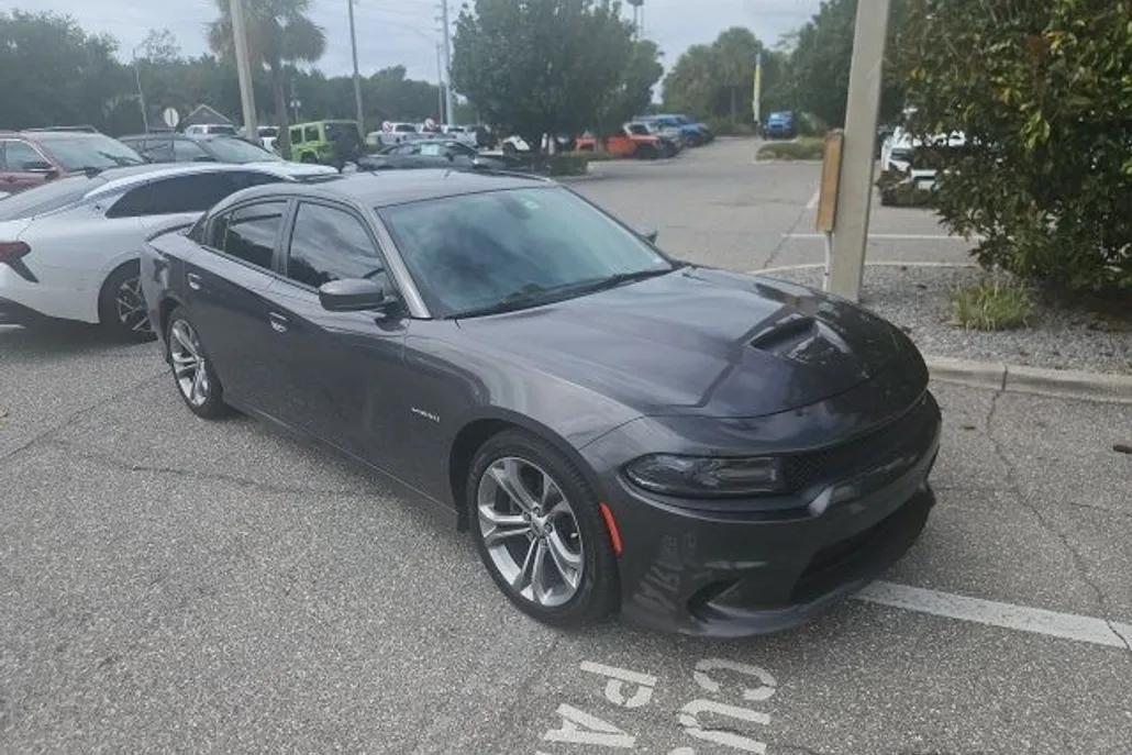 2020 Dodge Charger R/T photo 1