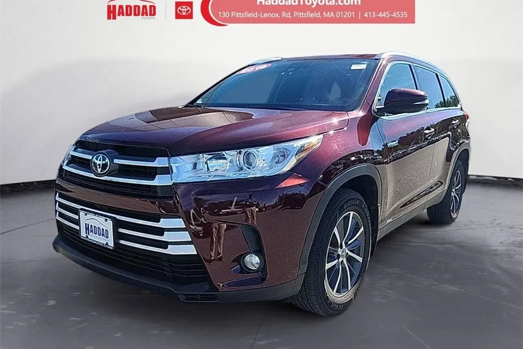 2019 Toyota Highlander Hybrid XLE photo 1