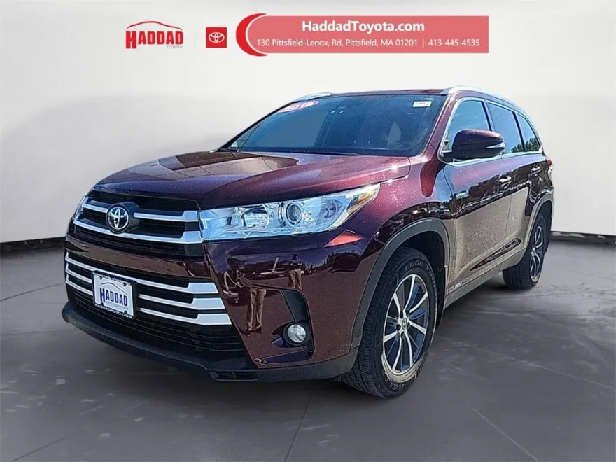 2019 Toyota Highlander Hybrid XLE photo 1