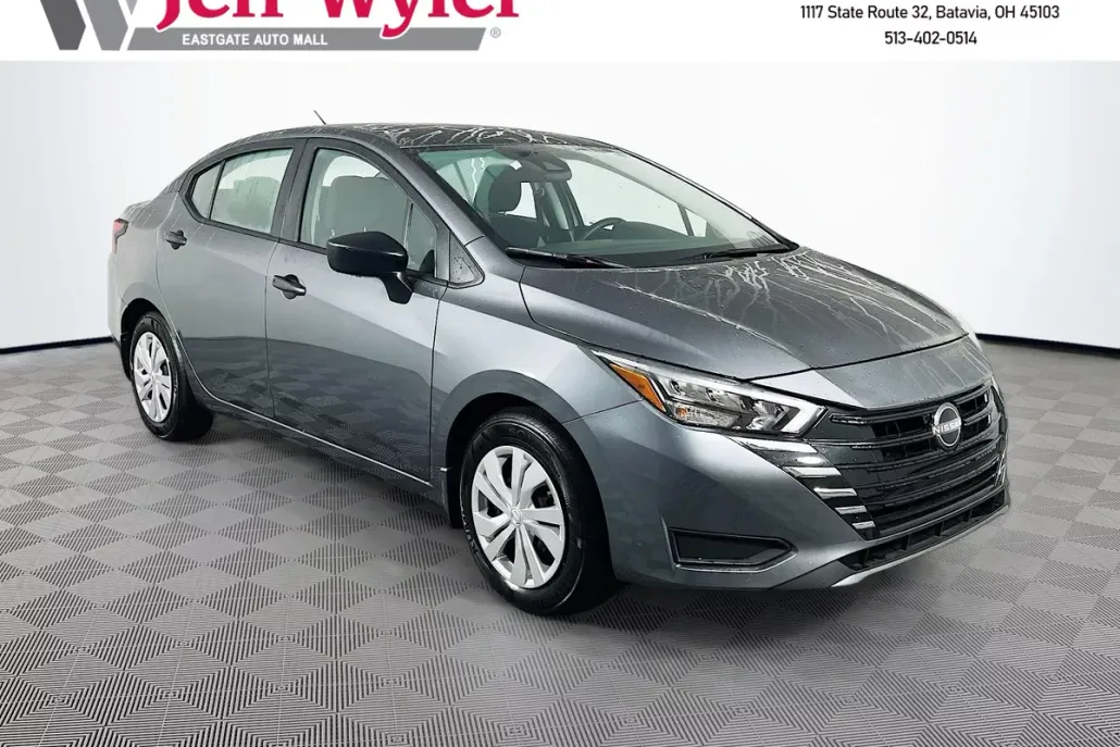 2025 Nissan Versa S photo 1