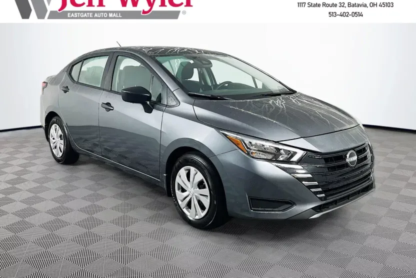 2025 Nissan Versa Sedan photo 1