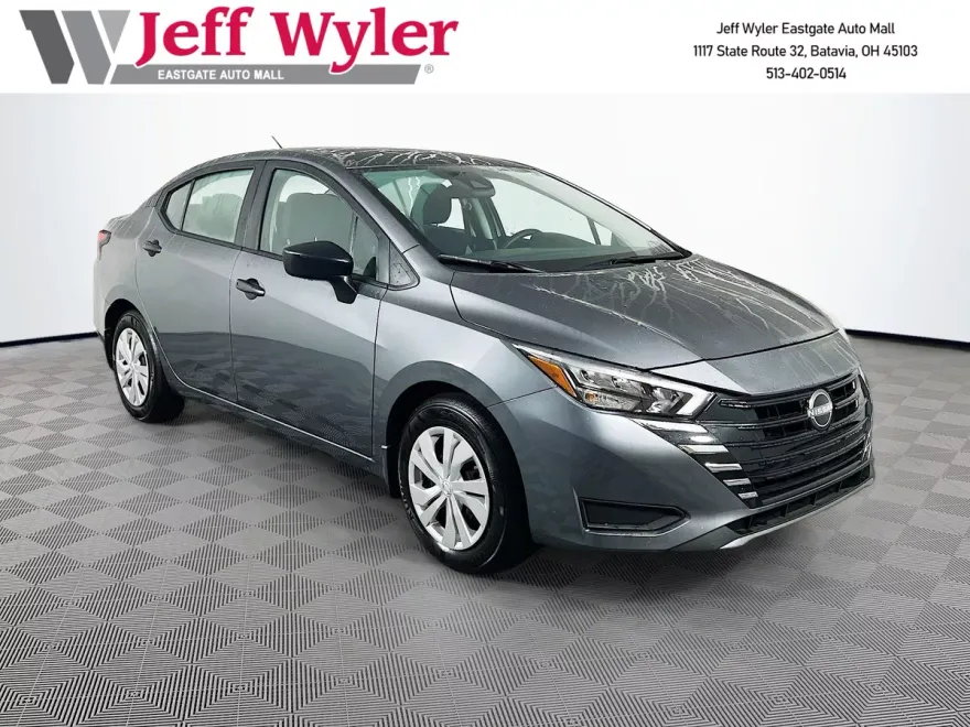 2025 Nissan Versa S photo 1