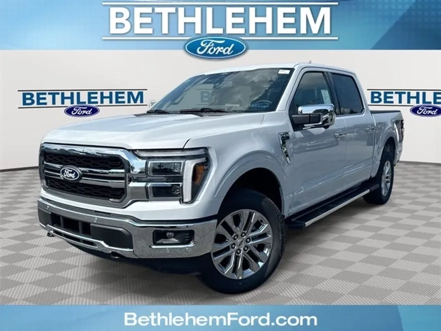 2025 Ford F-150 Lariat photo 1