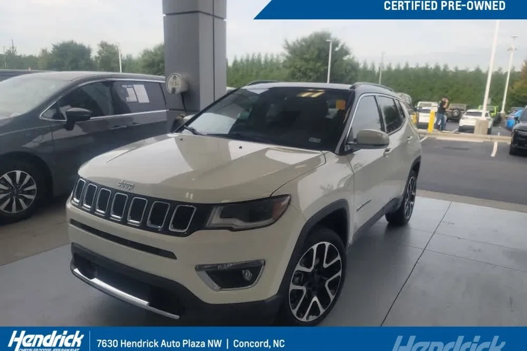 2021 Jeep Compass Limited photo 1