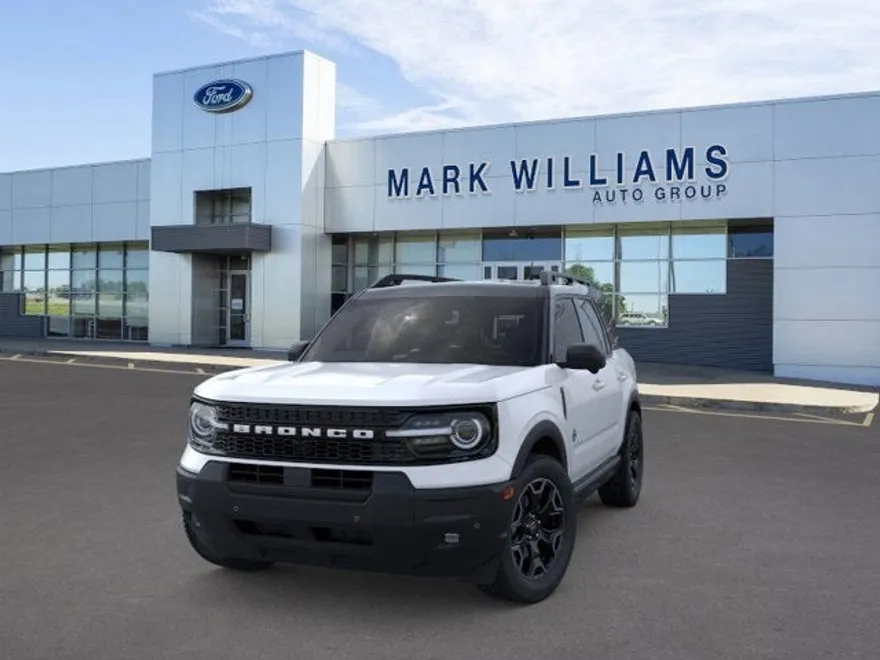 2025 Ford Bronco Sport Outer Banks photo 1
