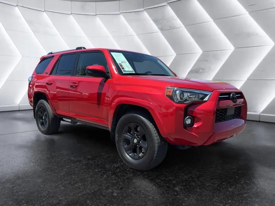 2023 Toyota 4Runner SR5 photo 1