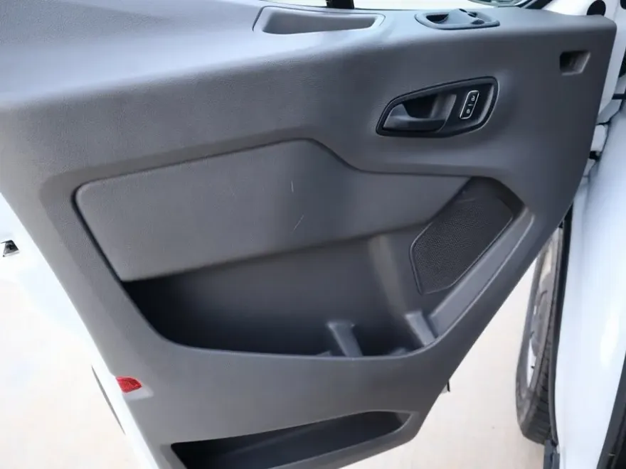 2022 Ford Transit Cargo Van photo 1
