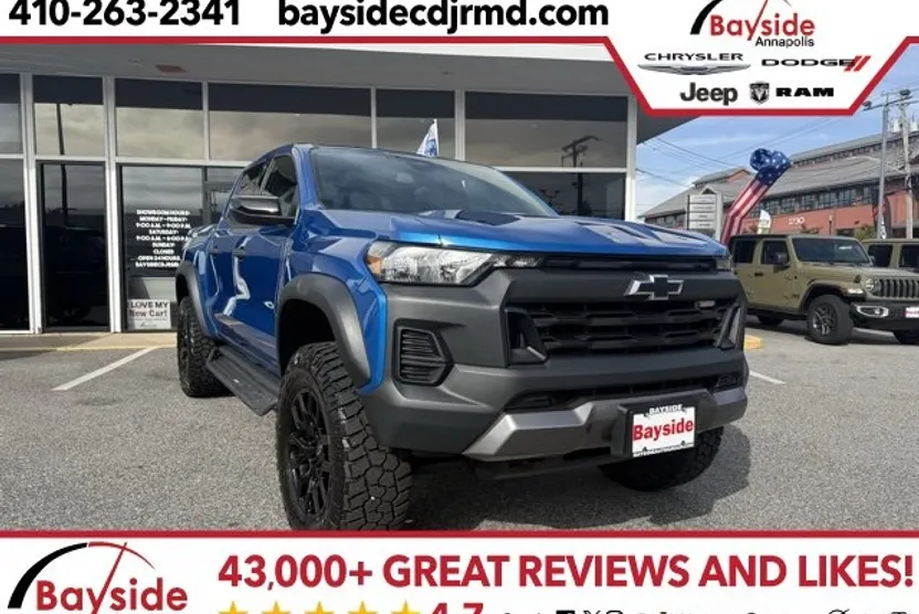 2023 Chevrolet Colorado Trail Boss photo 1