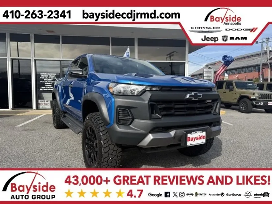 2023 Chevrolet Colorado Trail Boss photo 1