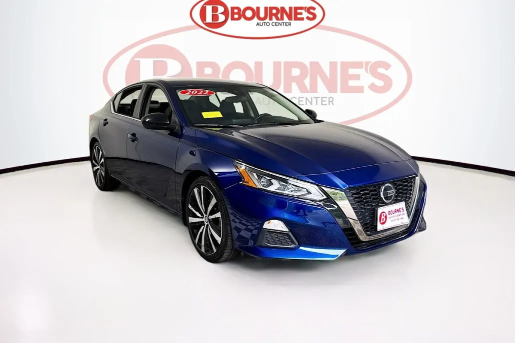 2022 Nissan Altima 2.5 SR photo 1