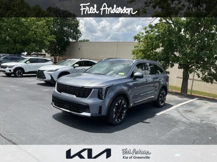 2025 Kia Sorento SX photo 1