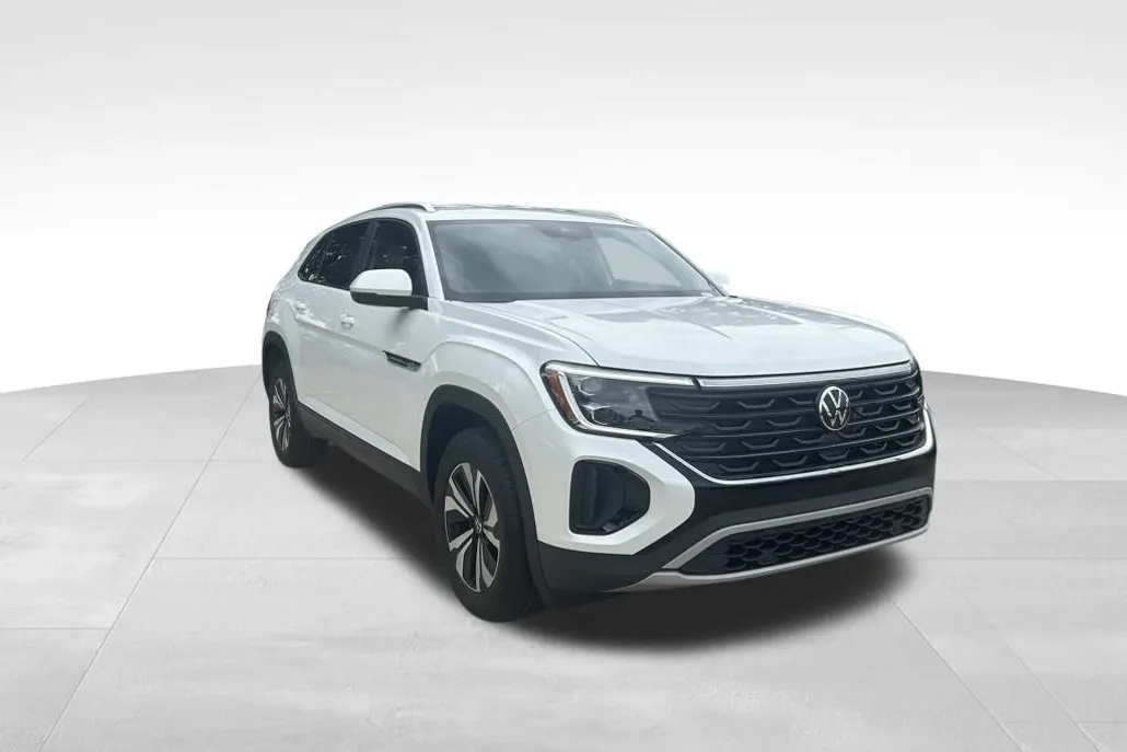 2026 Volkswagen Atlas Cross Sport SE photo 1