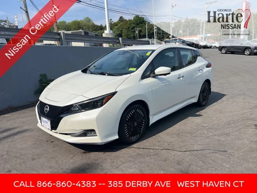 2024 Nissan Leaf SV Plus photo 1