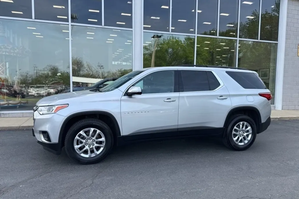 2019 Chevrolet Traverse photo 1