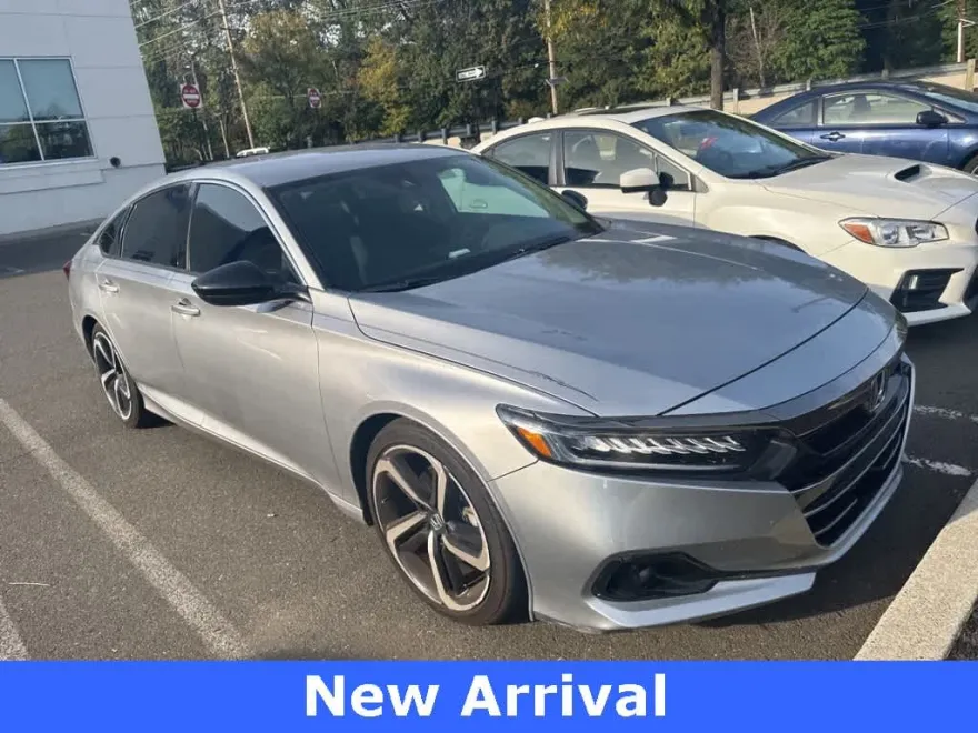 2022 Honda Accord Sport SE photo 1