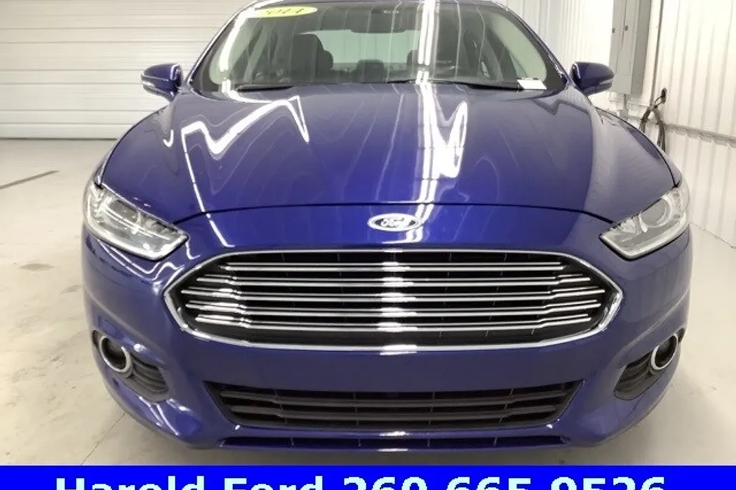 2014 Ford Fusion SE photo 1