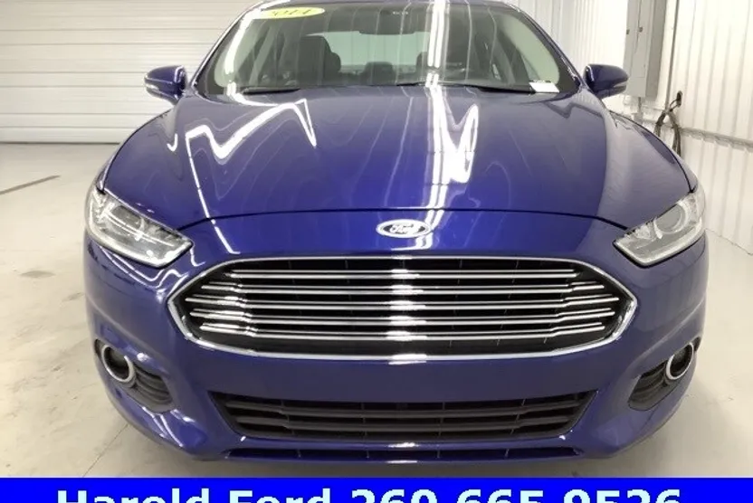 2014 Ford Fusion SE photo 1