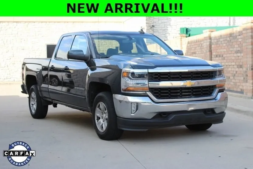 2018 Chevrolet Silverado 1500 LT photo 1