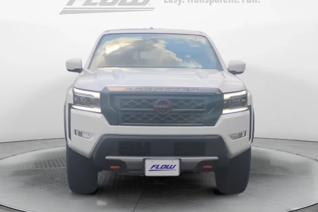 2023 Nissan Frontier Crew Cab PRO-4X photo 1