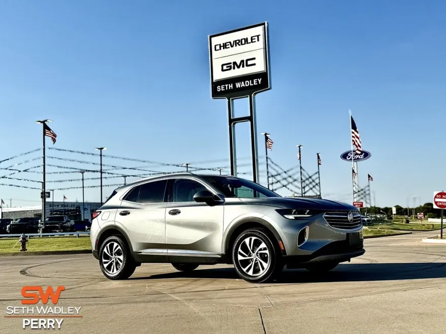 2023 Buick Envision Essence photo 1