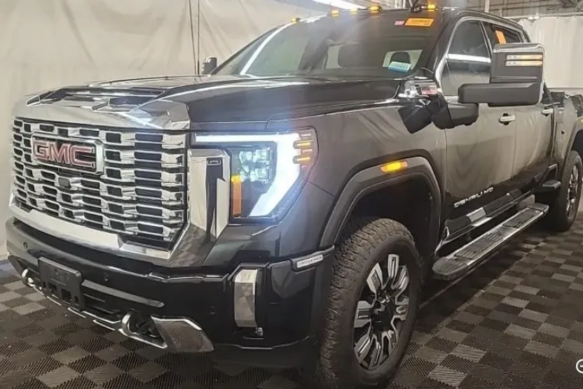 2024 Gmc Sierra HD Denali photo 1