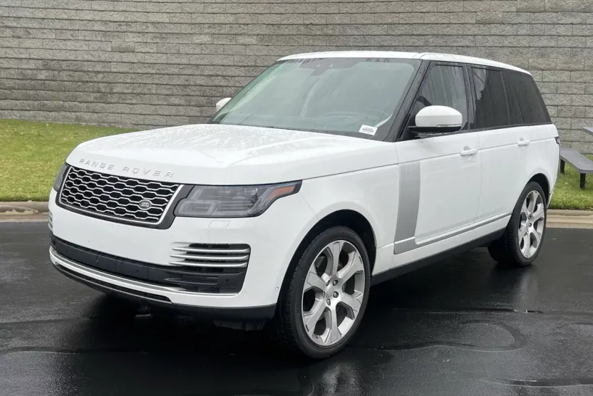 2019 Land Rover Range Rover HSE photo 1