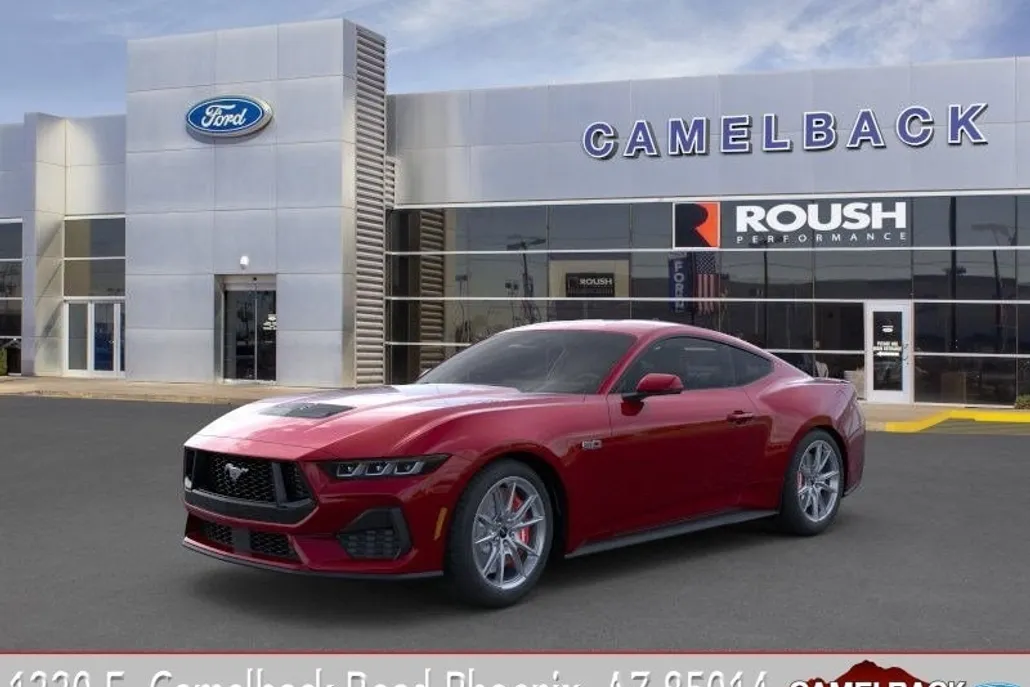 2025 Ford Mustang GT photo 1