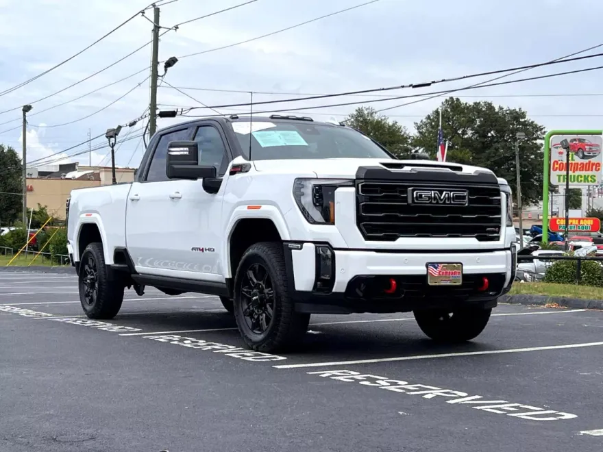 2024 Gmc Sierra AT4 photo 1