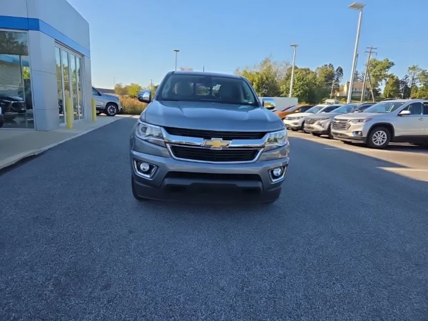 2019 Chevrolet Colorado LT photo 1