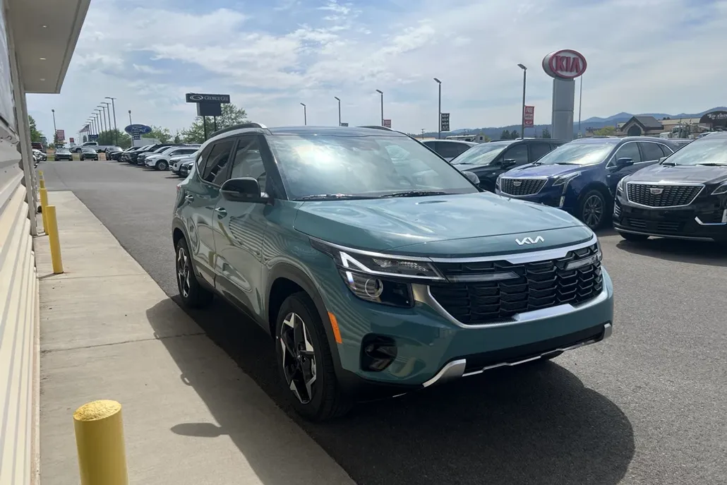 2026 Kia Seltos S photo 1