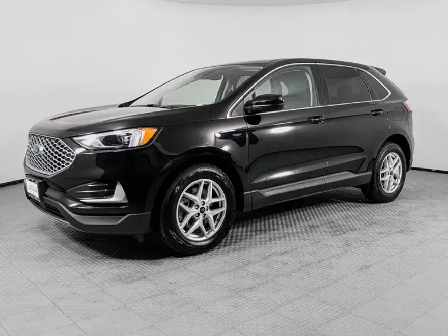 2024 Ford Edge SEL photo 1