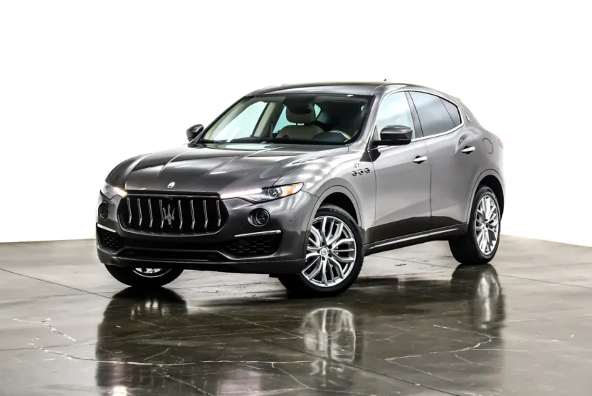 2022 Maserati Levante GT photo 1