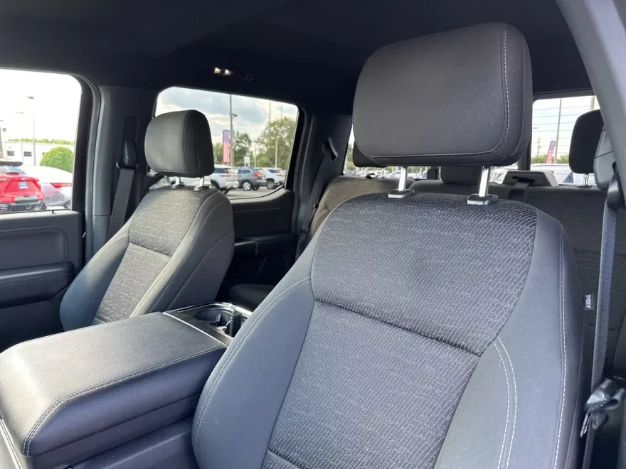 2021 Ford F-150 XLT photo 1