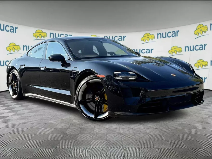 2021 Porsche Taycan Turbo S photo 1
