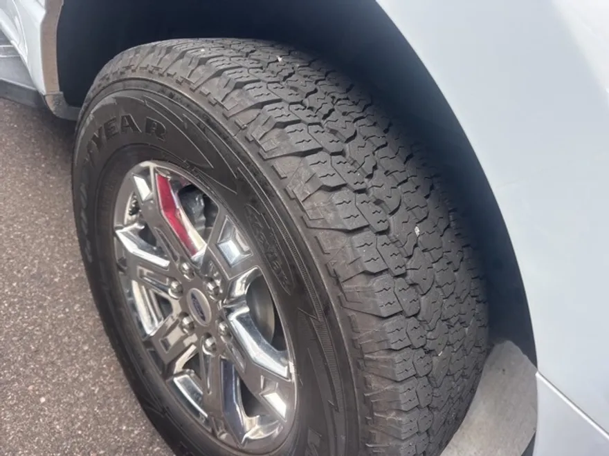 2022 Ford F-150 Lariat photo 1